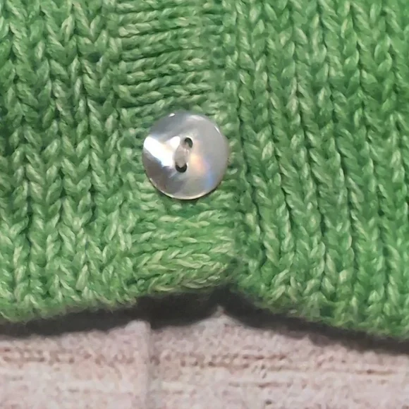 L.L. Bean Women's Green Knit Cotton Button Front Cardigan Size M - Picture 4 of 10